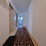 Mischi 5 Apartment